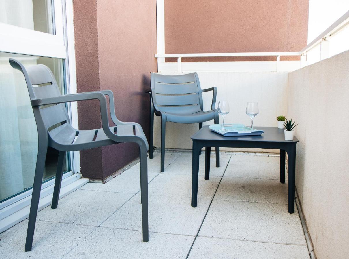 Twenty Business Flats Nimes Trigone Lejlighedshotel Eksteriør billede